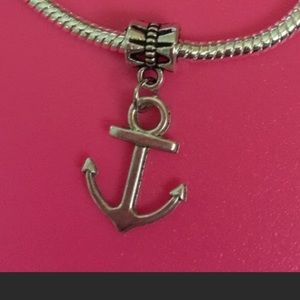 Anchor charm